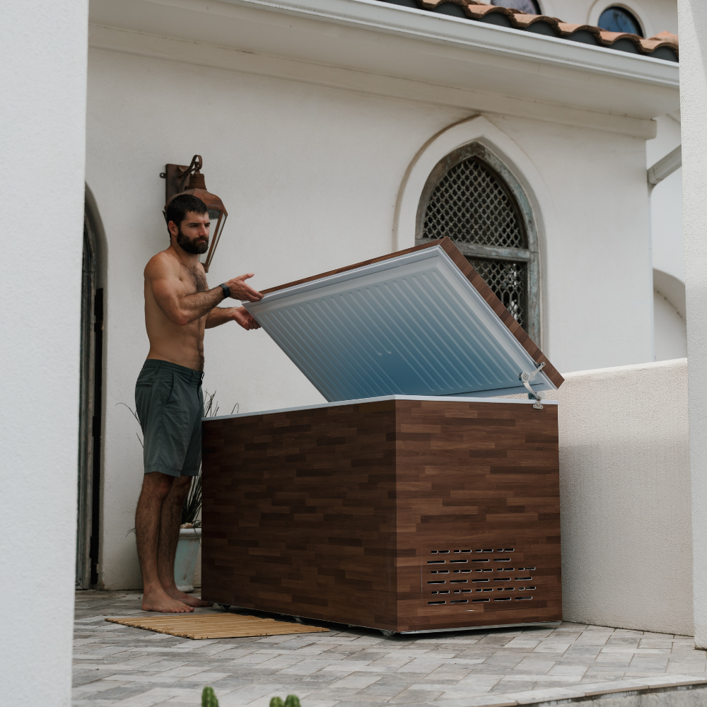 Plunge Zero Cold Plunge Tub | 33°F Precision | SaunaSkin or Matte Black Luxury Finish