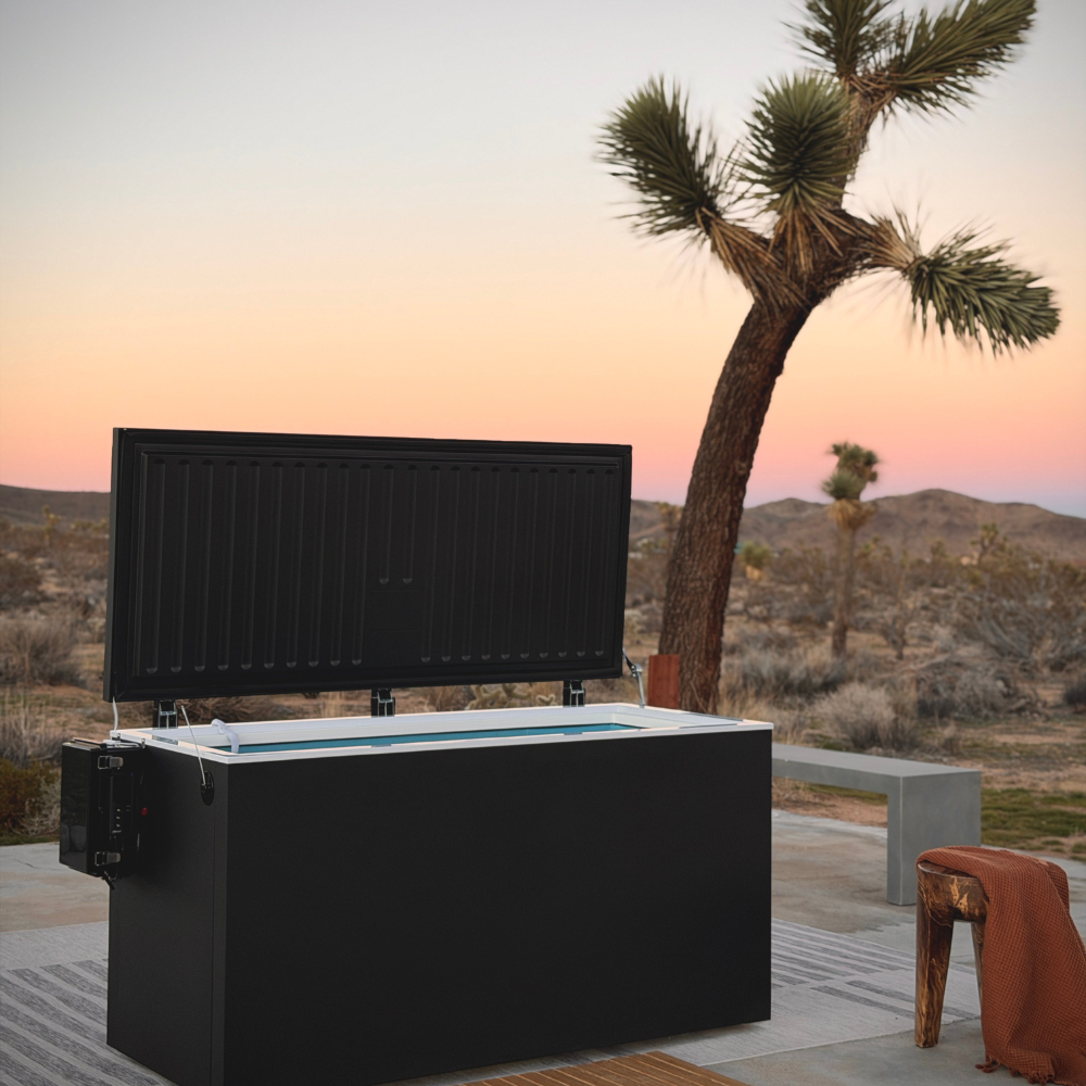 Plunge Zero Cold Plunge Tub | 33°F Precision | SaunaSkin or Matte Black Luxury Finish